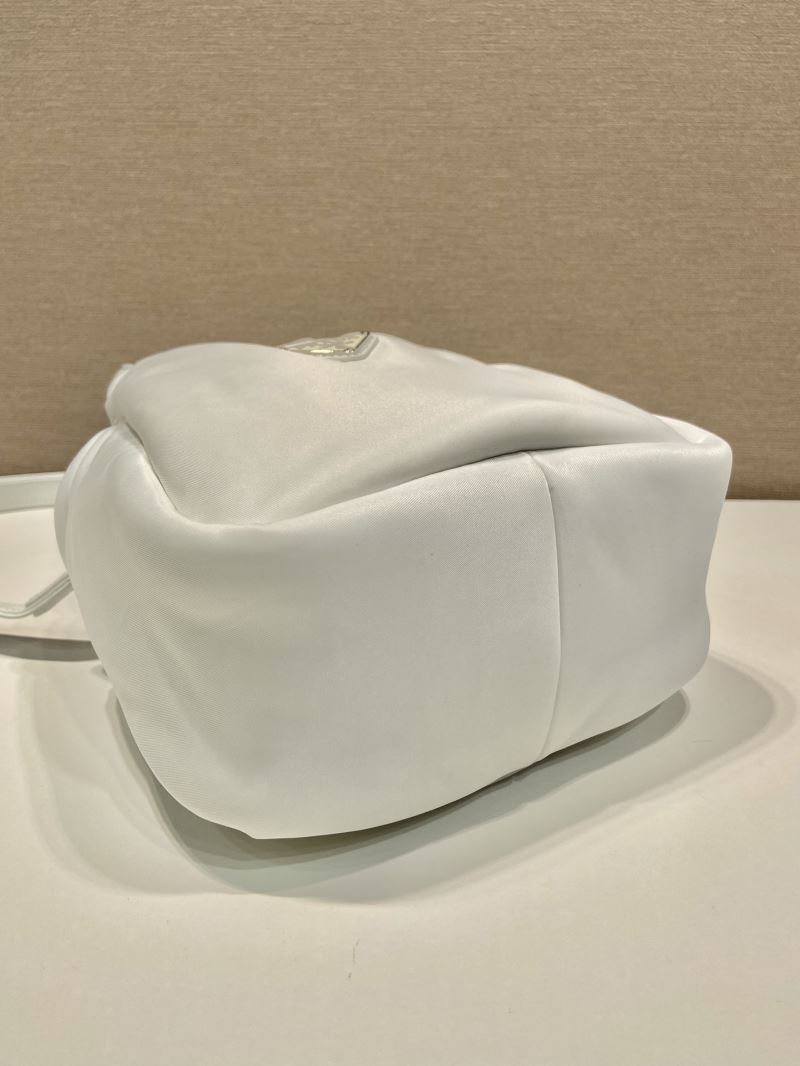Pra*a tote bags